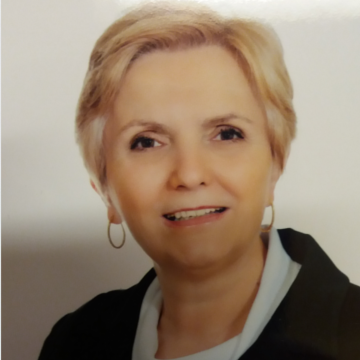 Dr. Simonné Szűcs Erzsébet